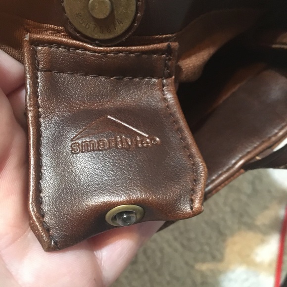 ⭐️4/$20 SALE Rosetti hand bag with smart lite - Picture 7 of 8